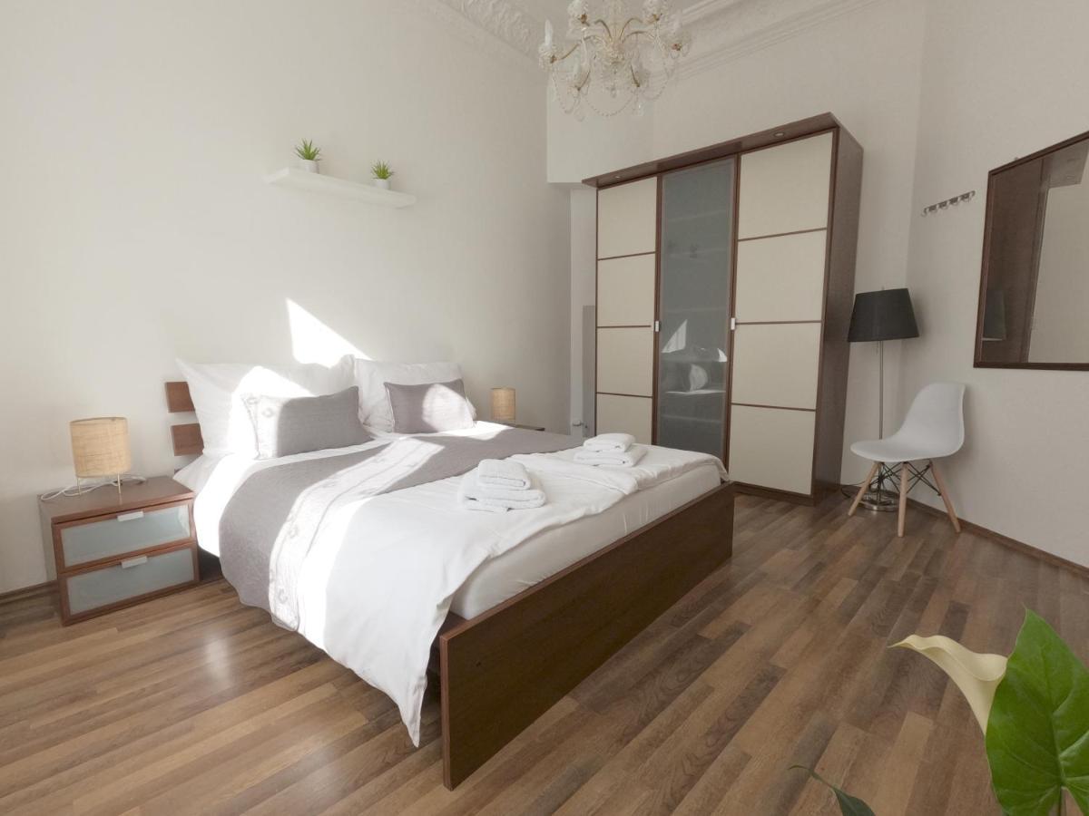 Three Rings Apartments Карловы Вары Экстерьер фото